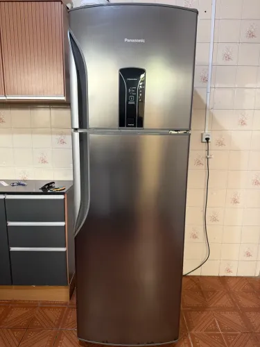 Geladeira Panasonic 