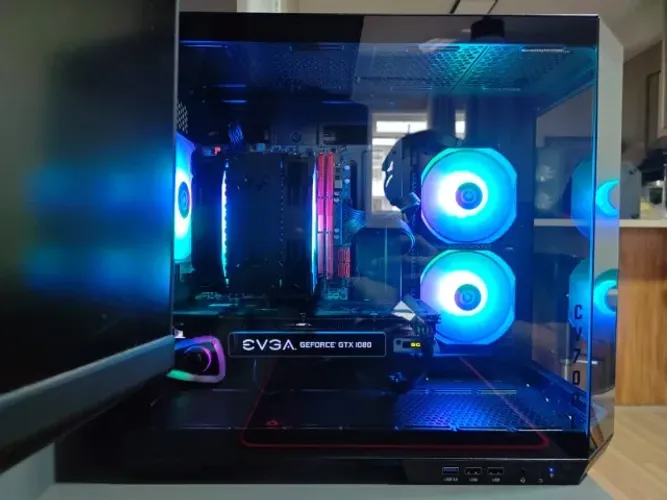 pc gamer gtx 1080 8gb, Intel Xeon 2640V3 ,2x16gb ram 3200mhz, nvme 512gb xpg montagem nova