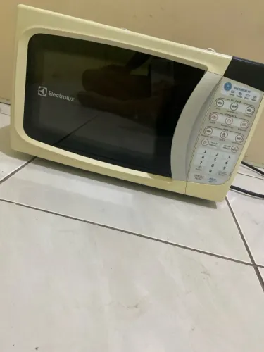 Vendesse microondas funcionando perfeitamente