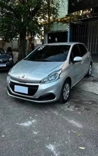 Peugeot 208 Allure 1.2 Flex 12V 5P Mec. 2018