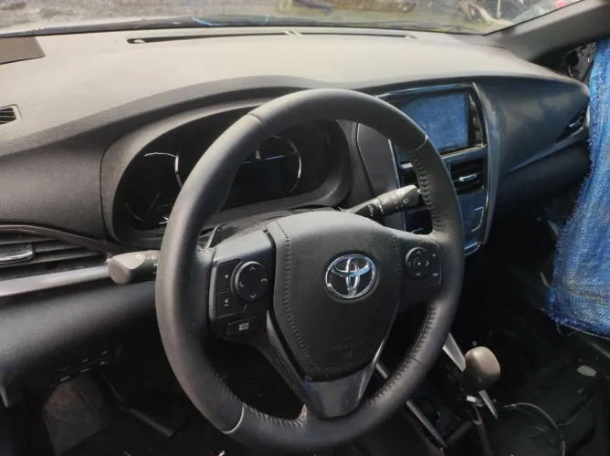 KIT CODE TOYOTA YARIS XLS 2024 1.5 C/NF E GARANTIA 
