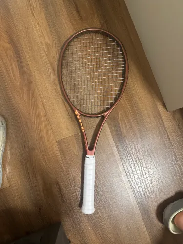 Raquete de tênis Wilson pro staff 97L v14
