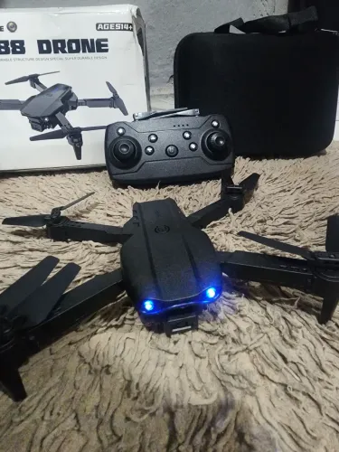 V/T DRONE E88 C/DEFEITO EM UM MOTOR