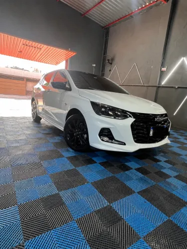 Chevrolet Onix RS 1.0 TB 12V Flex Aut. 4P 2024