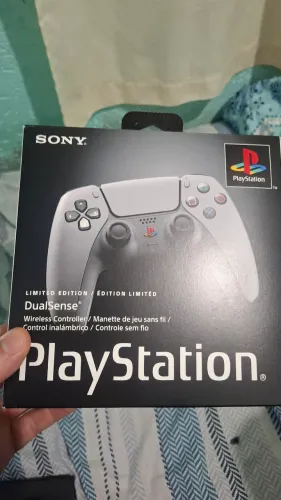 playstation - controle sem fio dualsense - edição limitada do 30º aniversário