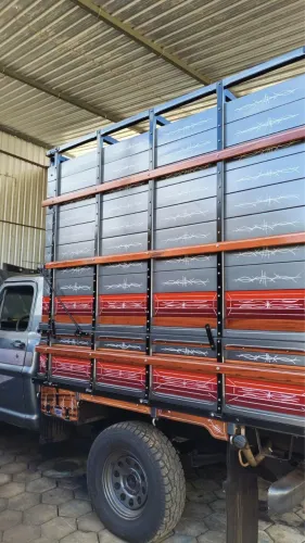 Gaiola e carroceria para caminhonete 