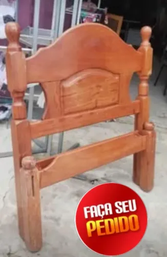 Cama de solteiro em madeira de lei