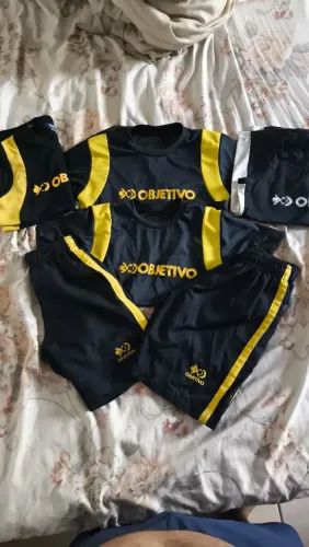 Uniforme colégio Objetivo 
