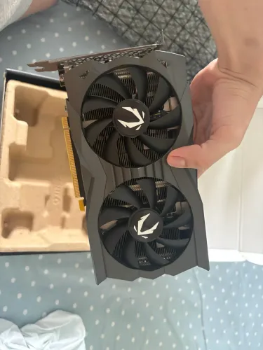 RTX 2060- 12 gb ram