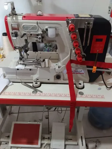 Vendo máquinas de costura semi industriais