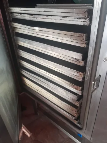 Vendo forno industrial de padaria funcionando perfeitamente 22, mil