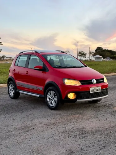 Volkswagen Crossfox 1.6 MI Total Flex 8V 5P 2011