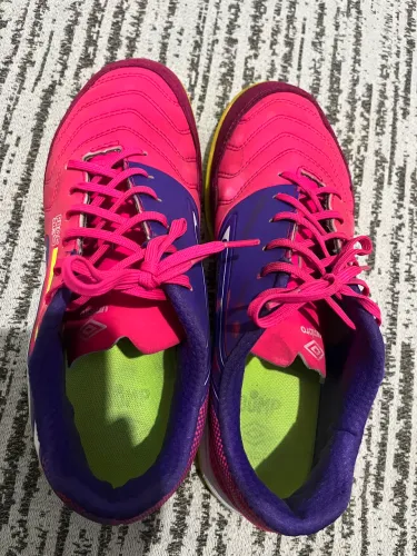 Tênis de futsal umbro pro 5 N°42