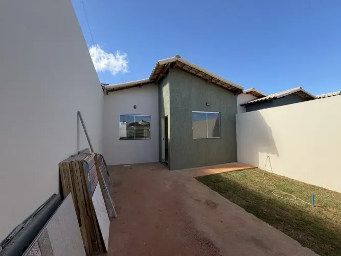DSO Primavera casa com lote de 180m2