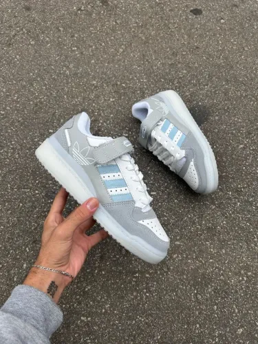 Tênis casual Adidas unisex