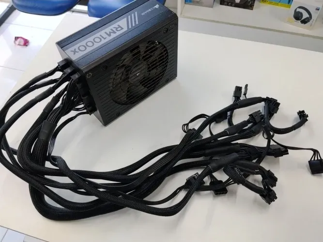 Fonte Corsair 1000w