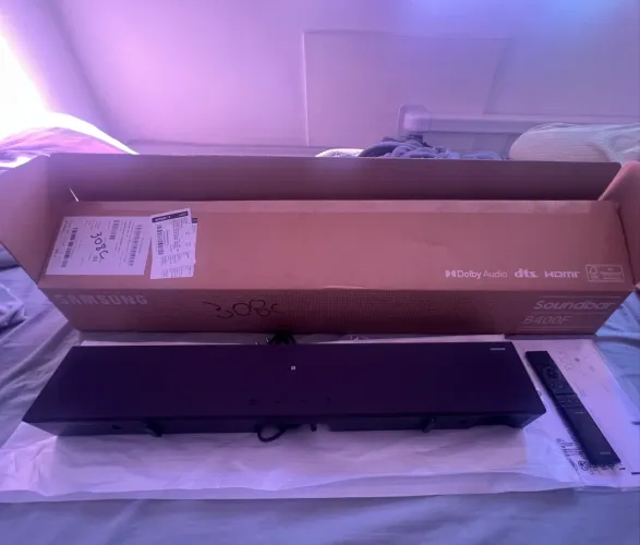 Samsung Sound bar BF400 NOVO