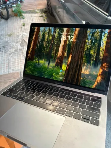 MACBOOK PRO 13" 2019 - i7 QUAD CORE | 16GB RAM | 256GB SSD