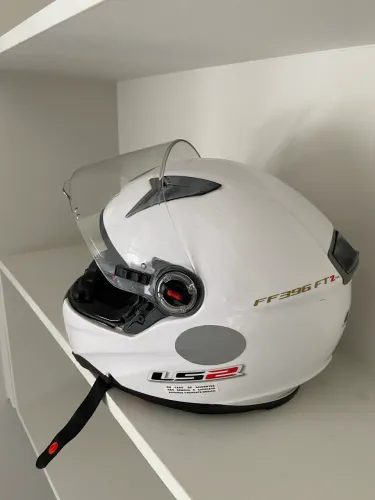 Capacete