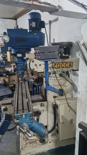Vendo fresadora ferramenteira Zocca