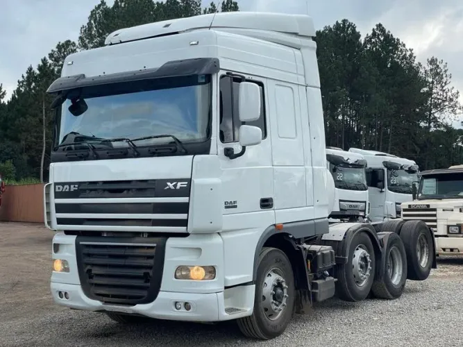 DAF XF 105 460 8X2 2019 - 632 MIL KM - 2 EIXO DIRECIONAL - REPASSE