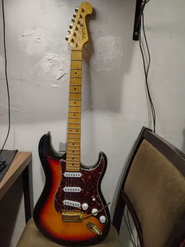 Guitarra Tagima T-635 Fender noiseless