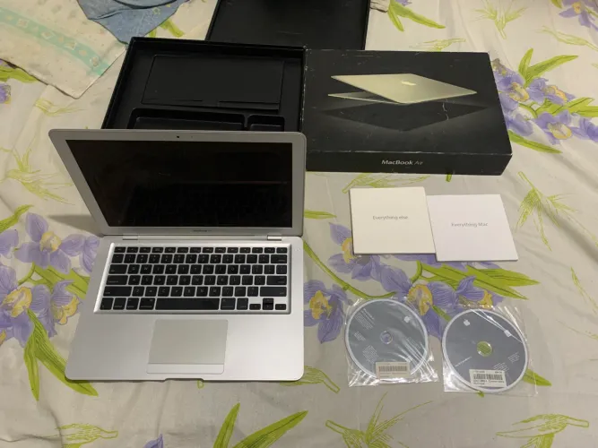 MacBook Air 2008 completo com caixa
