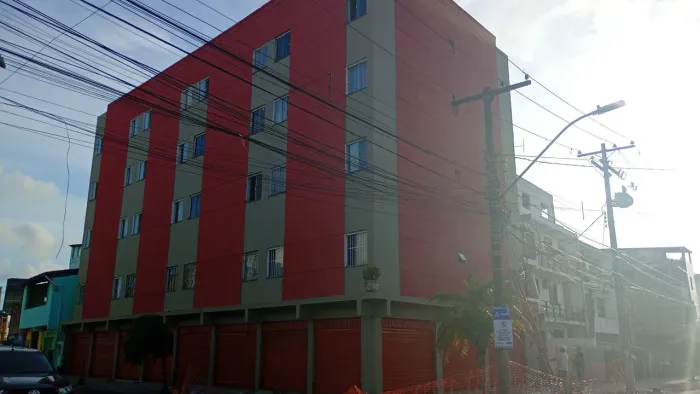 Apartamento 2/4 no Caminho de Areia, cidade baixa,