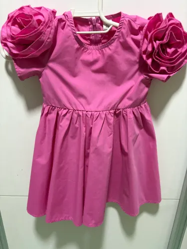 Vestido luxo da SHEIN tamanho 2-3 anos.