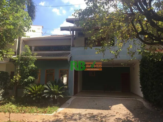 Sobrado com 3 dormitórios à venda, 254 m² por R$ 1.200.000 - Condomínio Okinawa - Paulínia