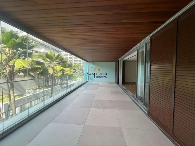 Apartamento à venda com 122m² na Barra da Tijuca REF: BAAP5384