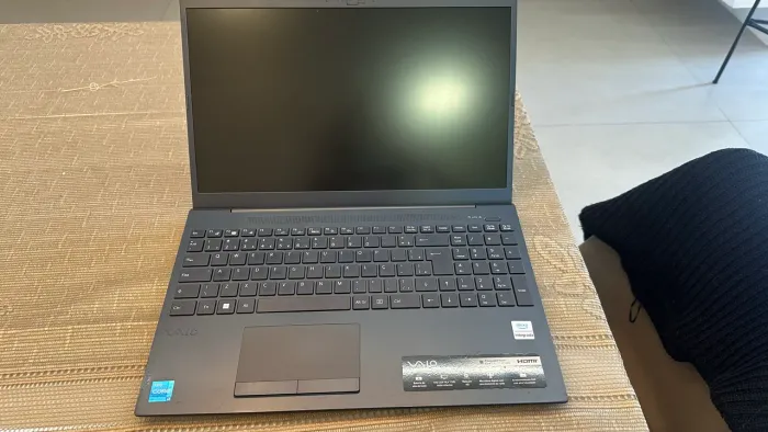 Notebook VAIO FE15, i3, 11º Geração, 8GB RAM, SSD 238 GB, notebook em ótimo estado