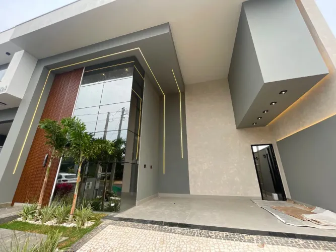 Casa de alto padrão em condomínio no Parque Olívio Franceschini, Hortolândia-SP: 3 quartos