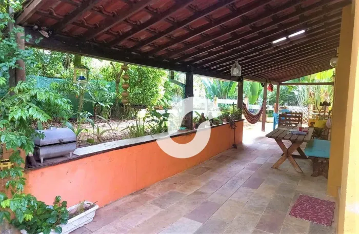 Casa com 4 dormitórios à venda, 279 m² por R$ 946.000,00 - Largo da Batalha - Niterói/RJ