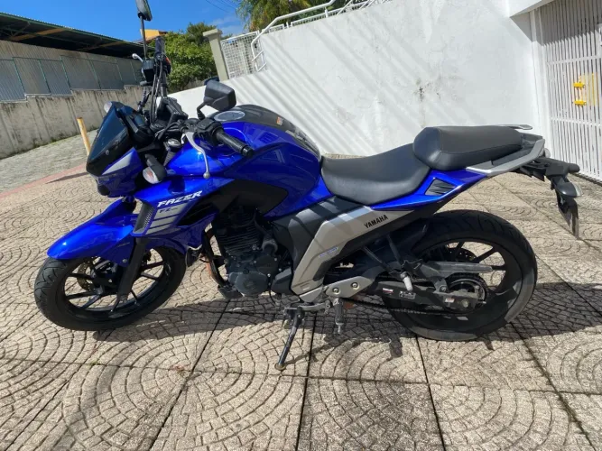 Vendo Moto- Único dono 