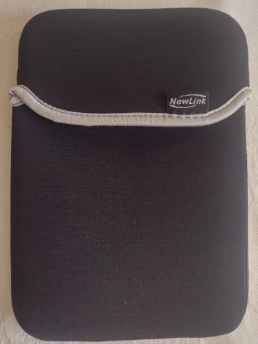 Capa para Tablet 7 soft feito em neoprene lavável com proteção isotérmica 