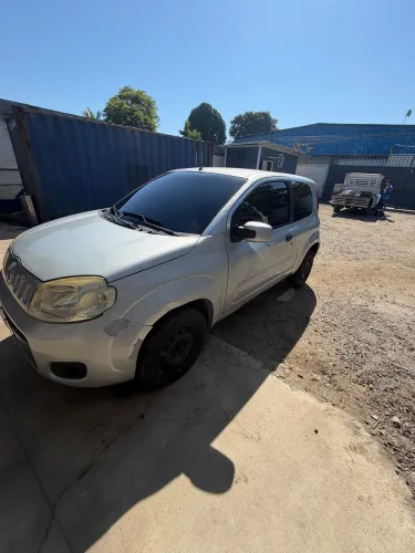 Fiat Uno Vivace 1.0 EVO Fire Flex 8V 3P 2012