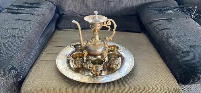 Conjunto de chá artesanal árabe antigo para decoração