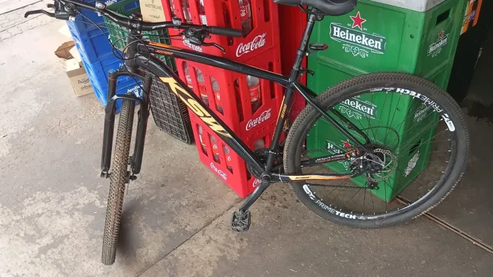 Bicicleta aro 29 2 meses de uso super nova aceito proposta
