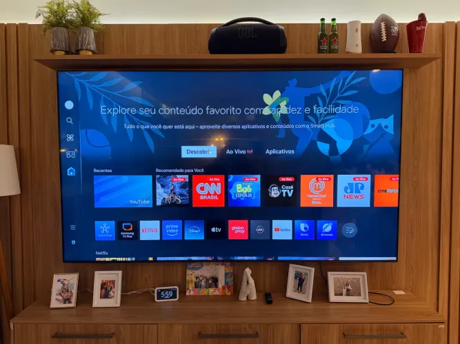 Samsung Smart TV 98 polegadasCrystal UHD 4K DU9000 | 6 meses de uso