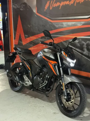 Yamaha Fazer 250 F-25 2026