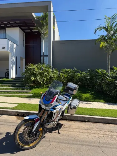 África Twin 1100 Adventure Sport DCT ( Oportunidade ) leia os detalhes