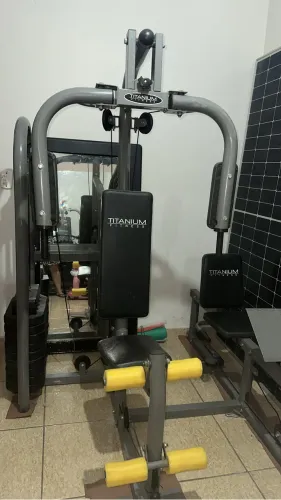 Aparelho de musculação