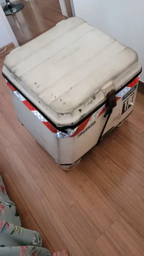 Bau de entrega/motoboy 80L de Fibra
