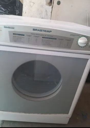 Secadora ótimo estado , diga adeus ao varal roupa seca todo dia !!!