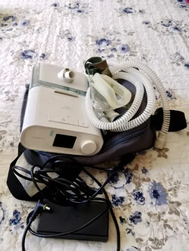 CPAP PHILIPS DREAM STATION COM UMIDIFICADOR TRAQUÉIA E MÁSCARA HIGIENIZADOS