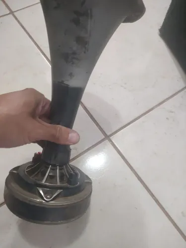 Corneta d250 trio tem que trocar reparos