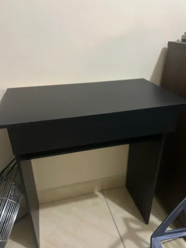 Mesa para computador mais cadeira