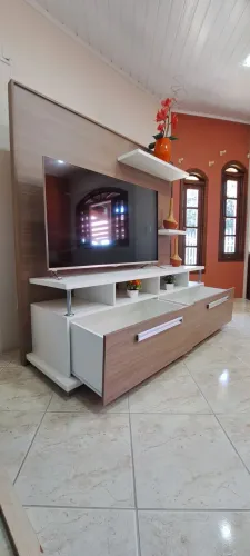 ? Painel com Rack em MDF Duplado + Mesa de Centro Excelente Estado! ?