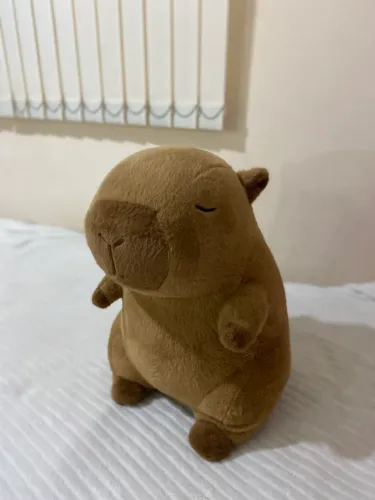 urso de pelúcia, capivara grande
